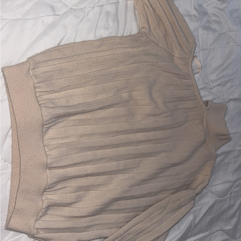 Zara Beige Ribbed Turtleneck Sweatshirt